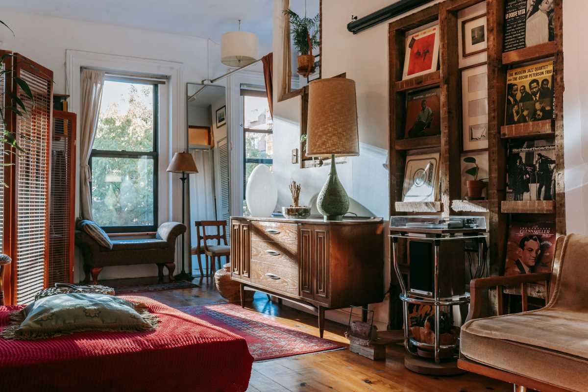 10 Signs Your Home Needs a Makeover (and How to Start)